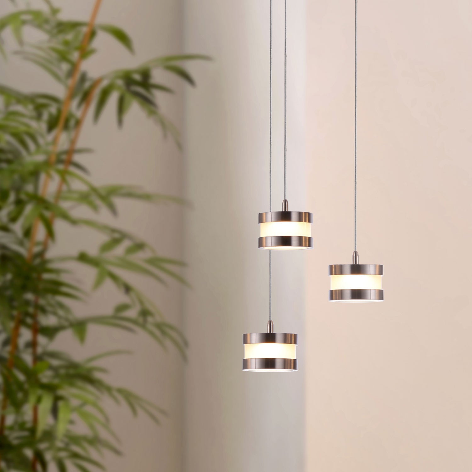 Unique LED modular pendants system. The only 100% modular LED lighting concept, wide selection of canopies, modular lighting, unique lighting fixtures for interior design, kitchen island, living room lighting.